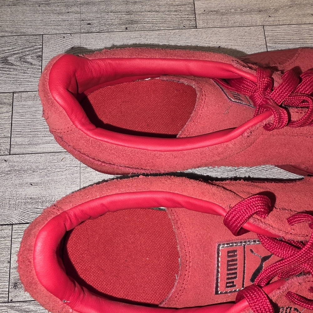 Puma Classic Red Sneakers - Picture 7 of 7